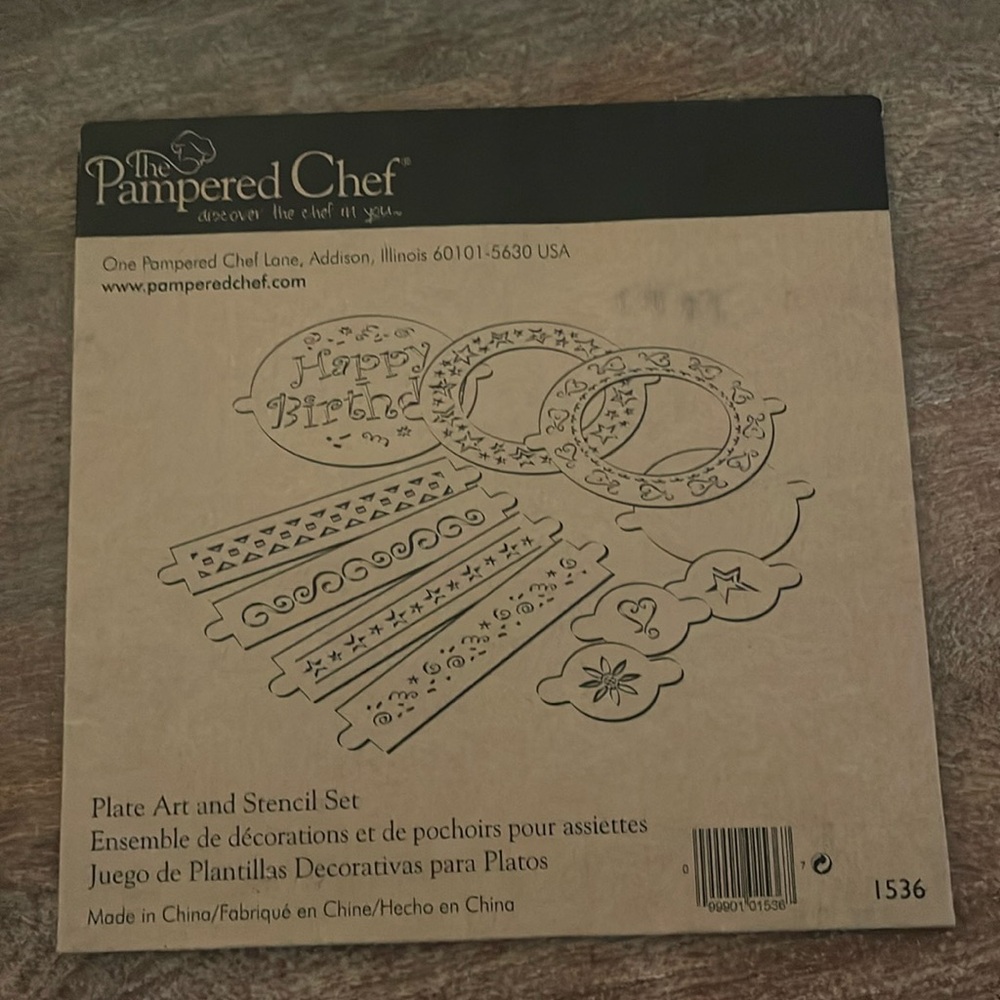 The Pampered Chef Plate Art and Stencil Set NEW